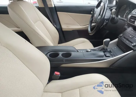 2016 Lexus Is 200T z USA, uszkodzony, nr VIN JTHBA1D2XG5017391